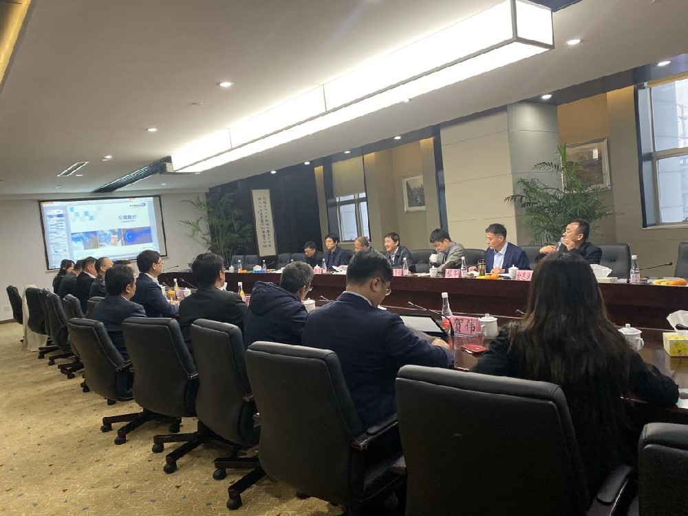 Leaders of Tongling municipal government visited Wuxi Hengda Electronic Technology Co., Ltd